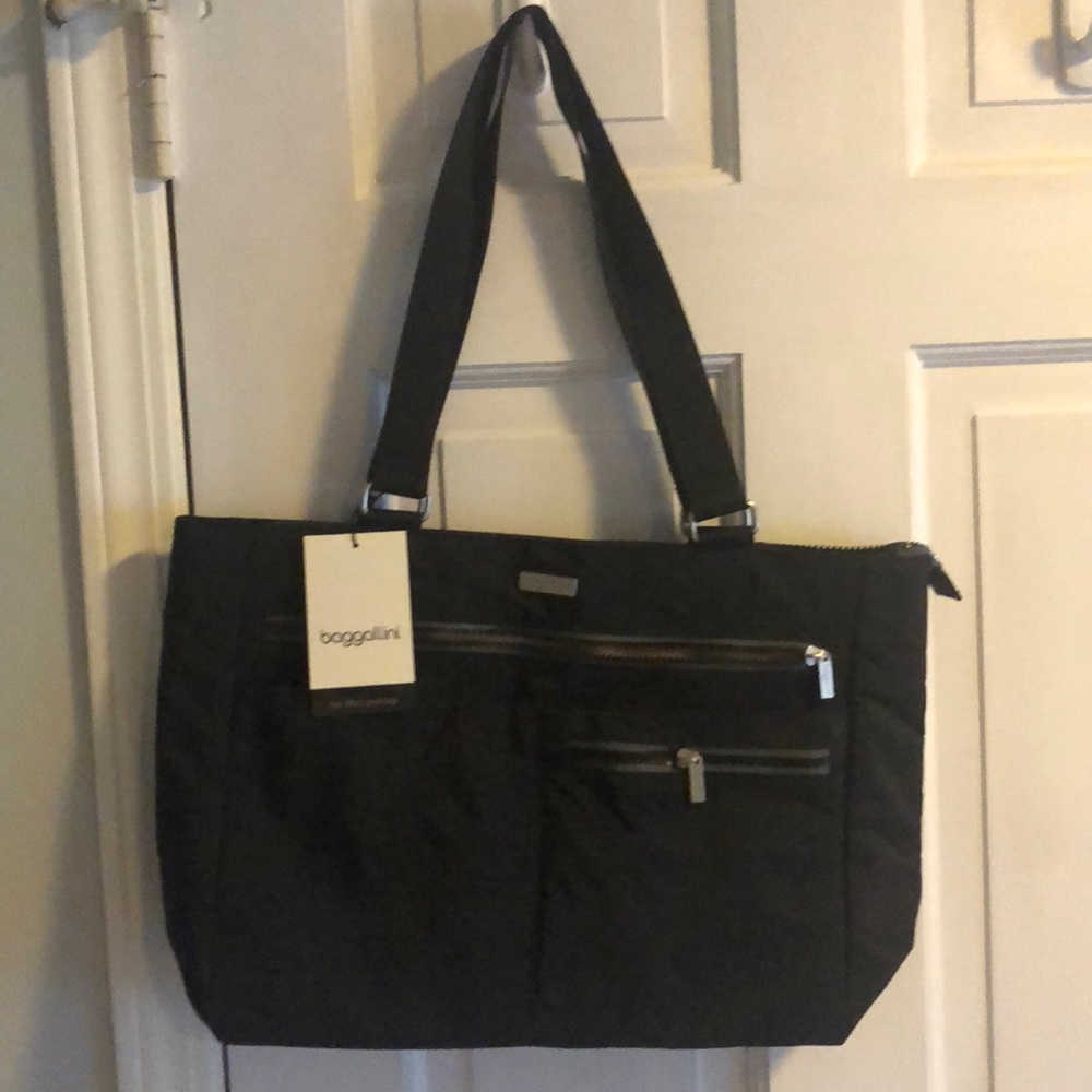 Baggallini tote bag